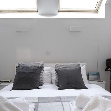 Quiet Ground Floor Mews Flat And Parking Apartment Единбург Екстериор снимка