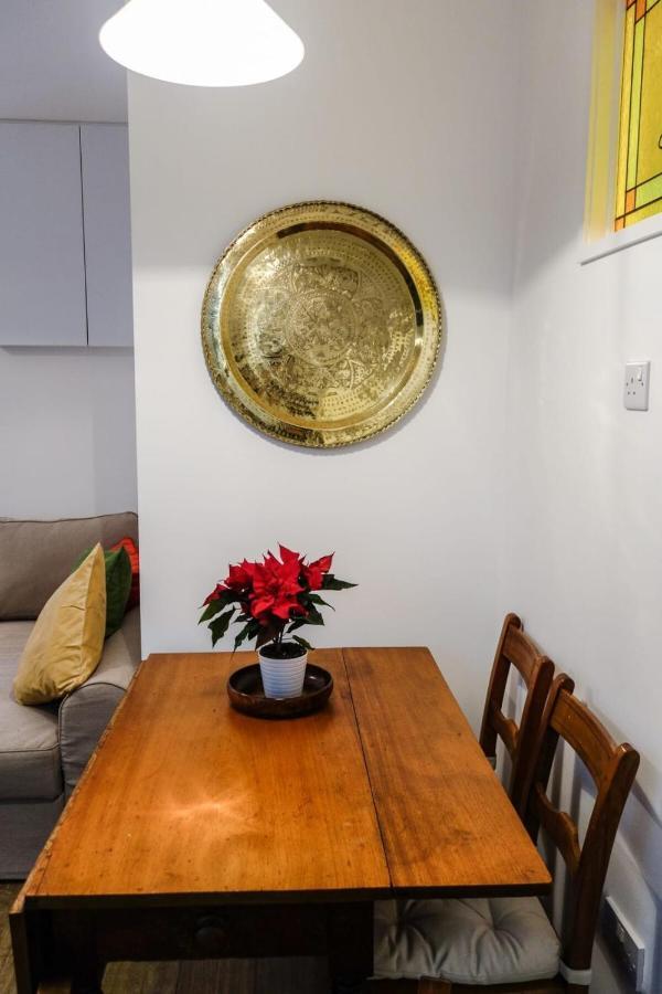 Quiet Ground Floor Mews Flat And Parking Apartment Единбург Екстериор снимка